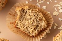 Moist Banana Oatmeal Muffins with Cinnamon