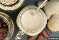 Creamy Banana and Ginger Smoothie for Natural Energy