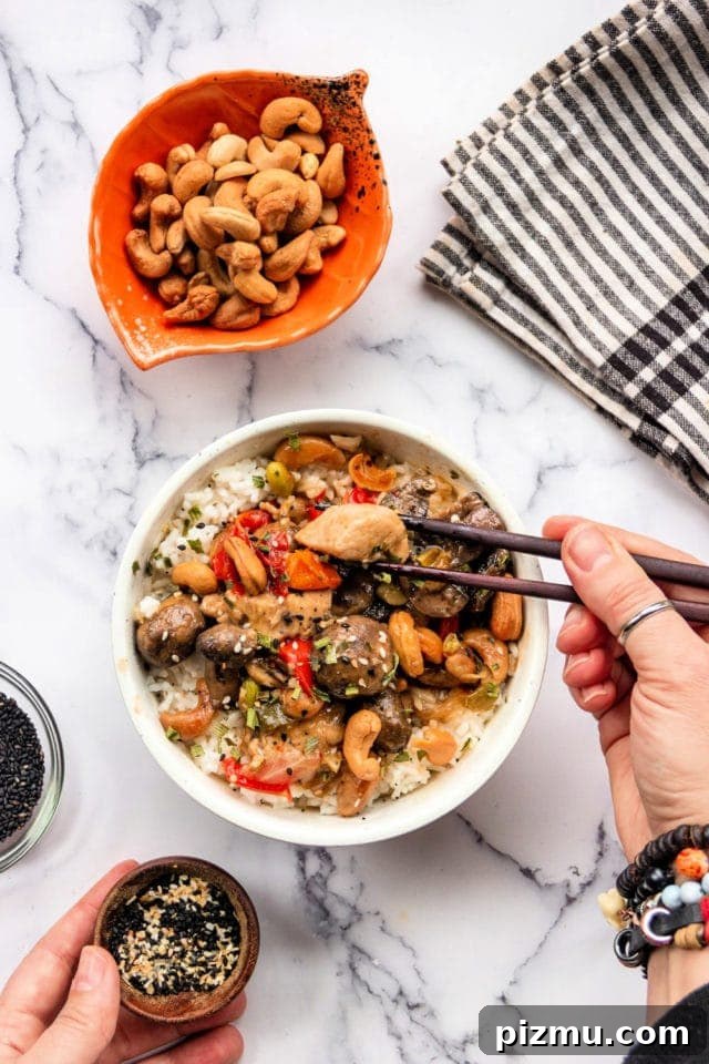 Crispy Cashew Chicken Stir-Fry with Garlic Sauce 3 Cashew Chicken