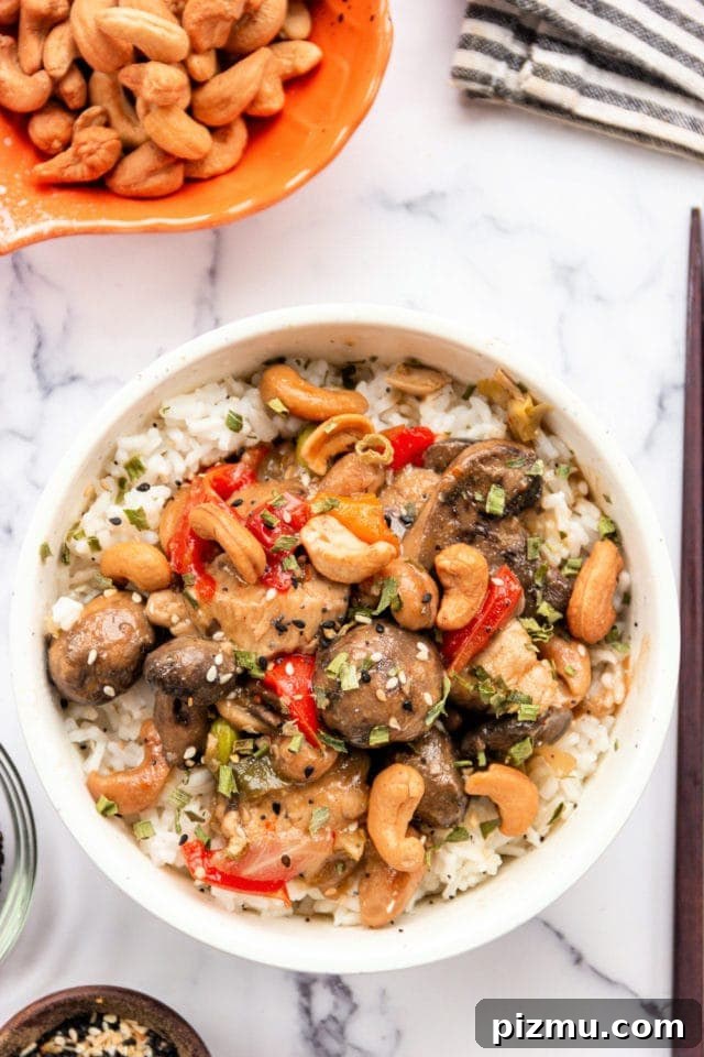 Crispy Cashew Chicken Stir-Fry with Garlic Sauce 4 Cashew Chicken