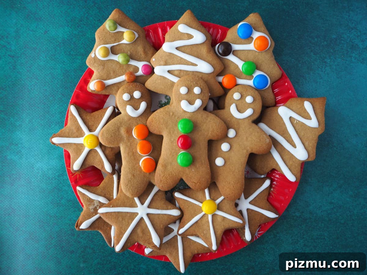 Plate of gingerbread with men, trees and stars