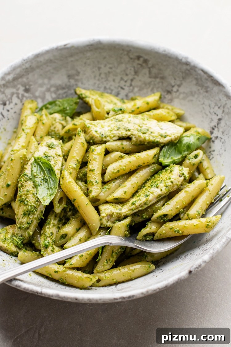 Want a Chicken Pesto Pasta That's Super Filling & Delish?