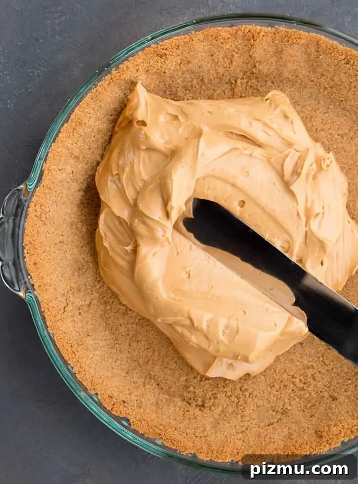 Classic Banoffee Cream Pie Recipe with Toffee and Bananas 6 Easy Banoffee Cream Pie pairs the short cut of dulce de leche with the twist of adding cream cheese. A drizzle of Nutella syrup takes it over the top!