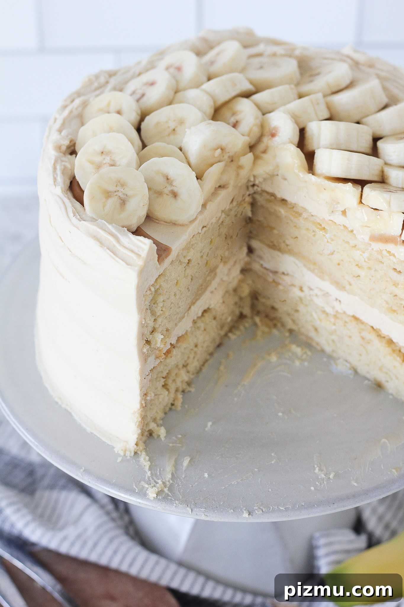 Decadent Peanut Butter Banana Cake Recipe 6 Peanut butter buttercream frosting