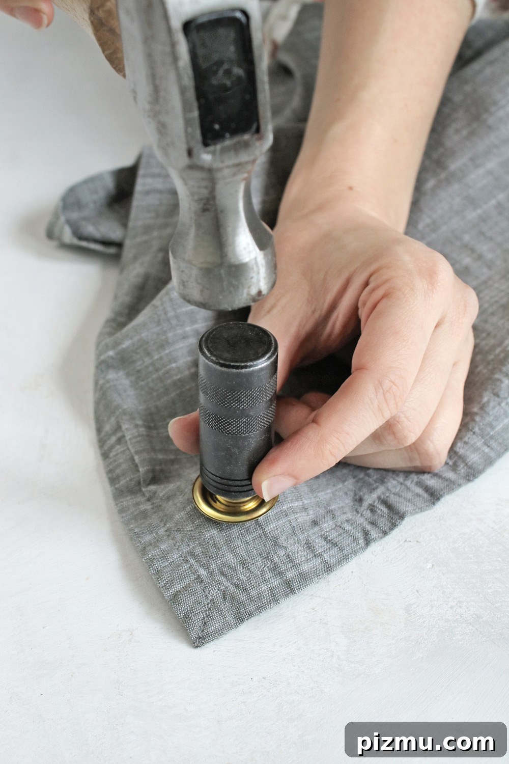 Turn Dish Towels into a No Sew Apron 5 No Sew DIY Apron with grommets